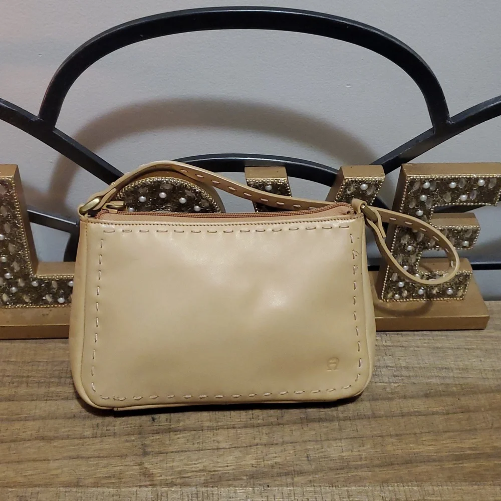 ETIENNE AIGNER Womens Genuine Soft Leather, Small Shoulder Purse Bag